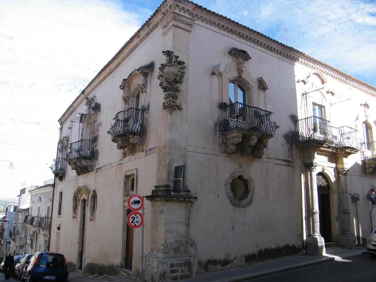 Giumbabulla Luxury House Panzió Ragusa Kültér fotó