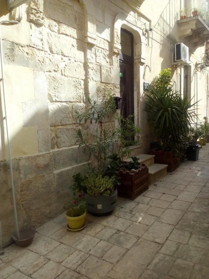Giumbabulla Luxury House Panzió Ragusa Kültér fotó